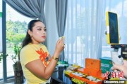 算命周易泰国主播品三亚榴莲：“尝到了家乡味”